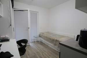 Ruhiges 1-Zimmer-Appartement mit Terrasse und praktischer Ausstattung in ruhiger Lage in Aachen! – Stromgasse 31, 52064 St. Jakob, Aachen – Vorschaubild 1