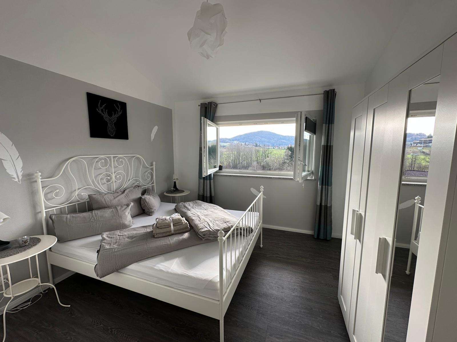 Immobilie in Zenting - Modernes Zweifamilienhaus mit großem Grundstück & nachhaltiger Energietechnik! - Bild 7