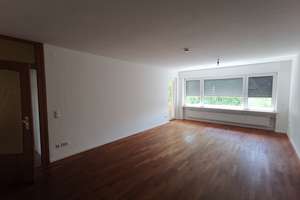 Mehrfamilienhaus: 3 freie 3-Zi-Wohnungen & großer Garten – Elizabeth-Duncan-Weg 6, 64297 Eberstadt, Darmstadt – Vorschaubild 4