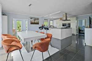 5.176m² Grundstücksfläche! Energieeffiziente Luxusvilla mit Pool in ruhiger Lage – Die vollständige Adresse der Immobilie erhältst du vom Anbieter., 95473 Creußen – Vorschaubild 8