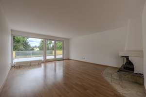 Großzügiges Penthouse mit Kamin nahe dem Nymphenburger Schlosspark – Die vollständige Adresse der Immobilie erhältst du vom Anbieter., 81247 Obermenzing, München – Vorschaubild 2