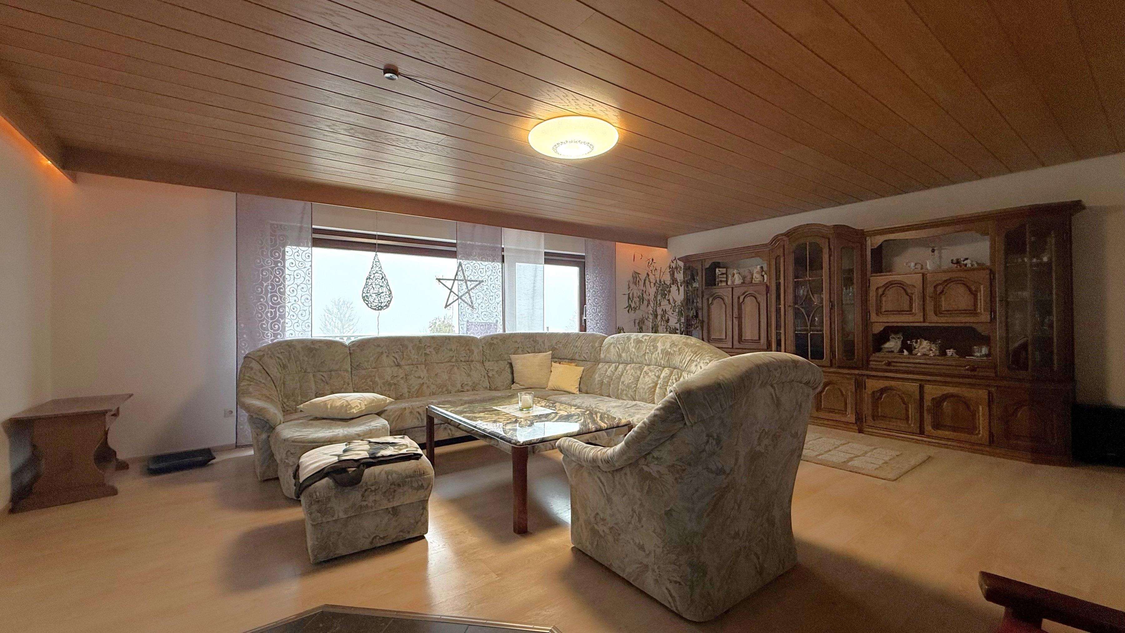 Immobilie in Neuhausen ob Eck - Familienhaus mit XXL Werkstatt - Bild 7