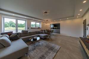 Exklusive Stadtvilla mit Dachterrasse, hochwertiger Designausstattung und modernster Energietechnik – Die vollständige Adresse der Immobilie erhältst du vom Anbieter., 27232 Sulingen – Vorschaubild 7