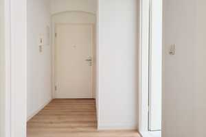Mit Video: Kompakte Single-Wohnung mit toller Einbauküche! – Otto-Richter-Straße 42, 39116 Sudenburg, Magdeburg – Vorschaubild 2