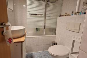 Reihenmittelhaus am Grünen See in Ratingen von Privat zu verkaufen – Die vollständige Adresse der Immobilie erhältst du vom Anbieter., 40880 West, Ratingen – Vorschaubild 7