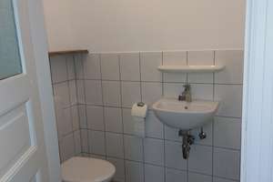 DHH, Altbau, renoviert, gute Lage, Süd-West Ausrichtung, Garten, Stellplatz – Die vollständige Adresse der Immobilie erhältst du vom Anbieter., 26127 Bürgerfelde, Oldenburg (Oldenburg) – Vorschaubild 3