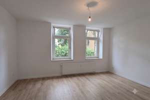 ~ Frisch sanierte EG-Wohnung ~