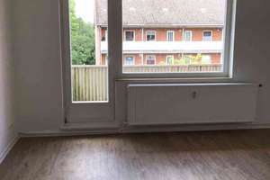 Große 2 2/2 Zimmer Wohnung mit Balkon – Tilsitstr. 41, 23569 Kücknitz, Lübeck – Vorschaubild 4