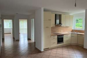 Hochwertige 3ZKBB Wohnung mit Garten – Die vollständige Adresse der Immobilie erhältst du vom Anbieter., 65189 Südost, Wiesbaden – Vorschaubild 2