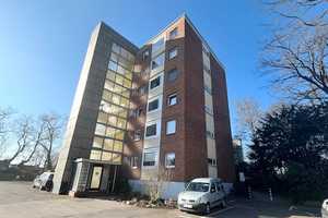 Gut aufgeteilte 3,5-Zimmer-Wohnung mit Balkon in ruhiger, zentraler Wohnlage von Mönchengladbach! – Mönchengladbach – Vorschaubild 1