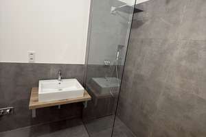 Exklusive 2-Zimmer-Wohnung in Düsseldorf-Pempelfort – komplett kernsaniert & hochwertig ausgestattet – 40211 Pempelfort, Düsseldorf – Vorschaubild 13