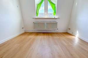 Ab sofort: schöne und lichtdurchflutete 3,5-Zimmer-Altbauwohnung in Bockenheim zu vermieten! – 60486 Bockenheim, Frankfurt am Main – Vorschaubild 3