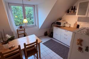 Helle Dachgeschosswohnung in Düsseldrof Benrath zu vermieten – Steinkribbenstr 3, 40597 Benrath, Düsseldorf – Vorschaubild 7