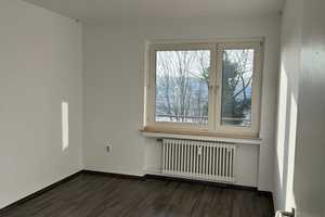 Schöne renovierte 3 Zimmer Wohnung in Duisburg Großenbaum! – Greifswalder Str. 10, 47269 Duisburg – Vorschaubild 6