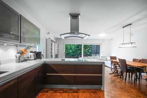 Alltagstaugliche 4-Zimmer-Wohnung mit Balkon in Düsseldorf-Golzheim – 40474 Golzheim, Düsseldorf – Vorschaubild 7