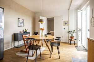 Charakterstark, lichtdurchflutet und außergewöhnlich:
DG-Wohnung mit  Dachterrasse am Isemarkt – Die vollständige Adresse der Immobilie erhältst du vom Anbieter., 20144 Harvestehude, Hamburg – Vorschaubild 3