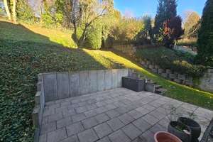 Helle 2-Zimmerwohnung mit Balkon, Terrasse + Garage in ruhiger Seitenstraße. – Die vollständige Adresse der Immobilie erhältst du vom Anbieter., 42655 Gräfrath, Solingen – Vorschaubild 3