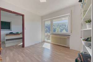 Großes 1-Familienhaus mit herrlichem Talblick - ruhige, sonnige Hanglage! – Die vollständige Adresse der Immobilie erhältst du vom Anbieter., 78144 Schramberg – Vorschaubild 20