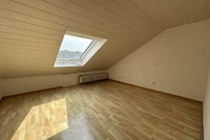 LEERSTEHENDES MEHRFAMILIENHAUS IN RUHIGER LAGE – Die vollständige Adresse der Immobilie erhältst du vom Anbieter., 74078 Biberach, Heilbronn – Vorschaubild 17