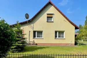 Doppelhaushälfte mit Nebengebäude zu verkaufen – Uckermark (Kreis) – Vorschaubild 3