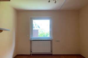 *Schön gelegener Bungalow sucht neue Bewohner mit Kreativität und handwerklichem Geschick !!!* – Die vollständige Adresse der Immobilie erhältst du vom Anbieter., 24558 Henstedt-Ulzburg – Vorschaubild 13