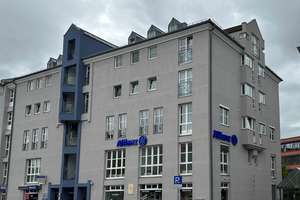 hochwertig renovierte Wohnung mit neuer Einbauküche  in Bahnhofsnähe – Münchner Straße 49a, 83022 Innenstadt, Rosenheim – Vorschaubild 3