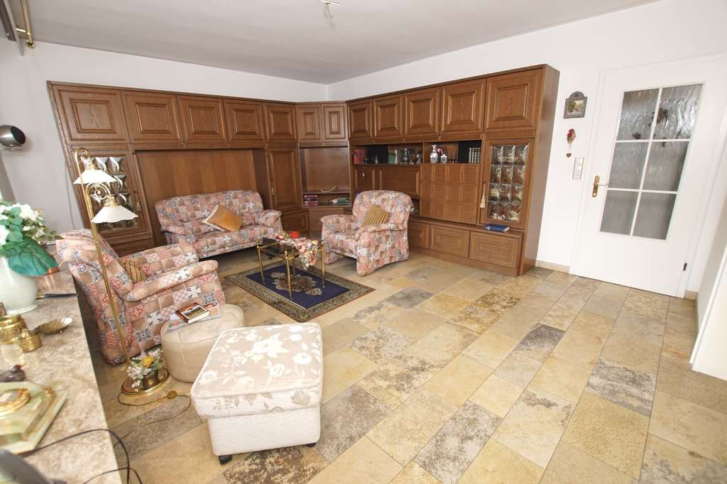 Immobilie in Oelde - Ruhe genießen & ankommen – Doppelhaushälfte mit Garage in Stromberg! - Bild 1