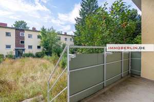 IMMOBERLIN.DE - Ersteinzug nach Kernsanierung! Helle Wohnung mit Westbalkon & Garten – Die vollständige Adresse der Immobilie erhältst du vom Anbieter., 12249 Lankwitz, Berlin – Vorschaubild 4