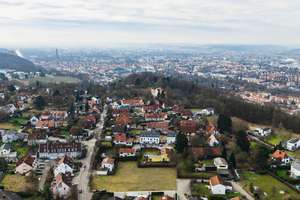 Charmantes Gevierthaus  mit Entwicklungsmöglichkeiten am Landshuter Moniberg – Die vollständige Adresse der Immobilie erhältst du vom Anbieter., 84028 Peter und Paul, Landshut – Vorschaubild 38