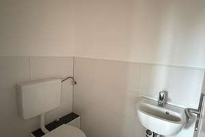 Frisch renovierte, großzügige 3-Zimmer-Wohnung mit Dachterrasse im beliebten Wöhrd! – Georg-Strobel-Str. 7, 90489 Wöhrd, Nürnberg – Vorschaubild 8