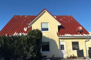 Gepflegtes Einfamilienhaus mit Einliegerwohnung in Rostock-Stadtweide