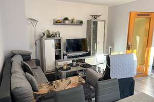 Solide Kapitalanlage: Gepflegte 2-Zimmer-Wohnung mit Südbalkon in einem ruhigen 6-Parteien-Haus