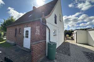 Wohnen, wo andere Urlaub machen – Einfamilienhaus in zentraler Feldberger Lage – Alter Landweg 27, 17258 Feldberger Seenlandschaft – Vorschaubild 6