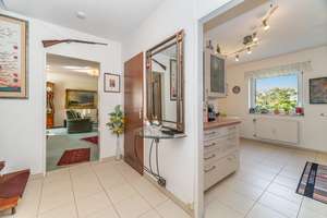 Außergewöhnliche Maisonette-Wohnung mit Balkon und Dachterrasse!  – Die vollständige Adresse der Immobilie erhältst du vom Anbieter., 81925 Oberföhring, München – Vorschaubild 13