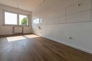 Lichtdurchflutet, modern & komplett renoviert: Traumhafte 3,5-Zimmer-Wohnung mit Balkon & Weitblick – Karl-Meyer-Str. 82, 45309 Schonnebeck, Essen – Vorschaubild 17