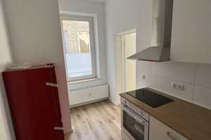 Erstbezug nach Renovierung, schöne Wohnung mit Einbauküche in unmittelbarer Nähe zur RWTH – Königstraße 62, 52064 Aachen – Vorschaubild 5