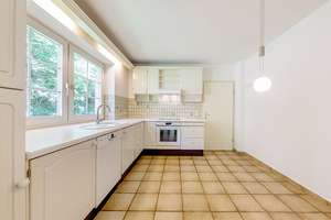 Attraktives Familiendomizil im Villenstil mit Garage nahe der Außenmühle in Hamburg-Marmstorf! – Die vollständige Adresse der Immobilie erhältst du vom Anbieter., 21077 Eißendorf, Hamburg – Vorschaubild 10