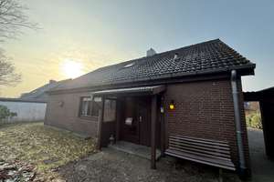 Schönes Einfamilienhaus mit Garten in ruhiger Wohnlage von Wahlstedt – Die vollständige Adresse der Immobilie erhältst du vom Anbieter., 23812 Wahlstedt – Vorschaubild 1