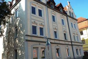 **SENKELBACH** Charmante und lichtdurchflutete 2- ZWoKB Nähe MAN (Provisionsfrei) – Glückstraße 25, 86153 Rechts der Wertach, Augsburg – Vorschaubild 1