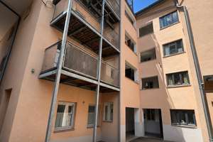 Helle 3 Zimmer-Altbauwohnung mit Balkon und schönen Holzdielen und Gartenmitbenutzung! Lange Gasse – Lange Gasse 16, 86152 Georgs- und Kreuzviertel, Augsburg – Vorschaubild 11