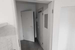 Helles Apartment mit Südbalkon, Einbauküche  – 90482 Laufamholz, Nürnberg – Vorschaubild 3