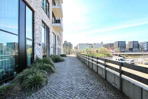 "Nah am Wasser gebaut" - traumhafte 4-Zimmer Wohnung mit Elbblick in bevorzugter Hafencity-Lage! – Die vollständige Adresse der Immobilie erhältst du vom Anbieter., 20457 Steinwerder, Hamburg – Vorschaubild 12