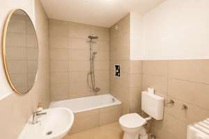 *Niedrige Provision* Neckarstadt-Ost: Bezugsfreie 3-Zimmer-Wohnung, teilrenoviert, mit Stellplatz – 68167 Neckarstadt-Ost/Wohlgelegen, Mannheim – Vorschaubild 12