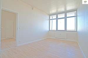 Penthouse mit Blick in Uni Nähe! – August- Bebel- Str. 17, 1219 Strehlen, Dresden – Vorschaubild 3
