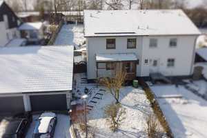 Familienfreundliche Doppelhaushälfte mit großem Garten – Erding (Kreis) – Vorschaubild 1