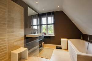 DREAMHOUSE Immobilienhaus: Für Liebhaber - charmantes Einfamilienhaus mit exklusiver Ausstattung – Die vollständige Adresse der Immobilie erhältst du vom Anbieter., 22589 Sülldorf, Hamburg – Vorschaubild 8