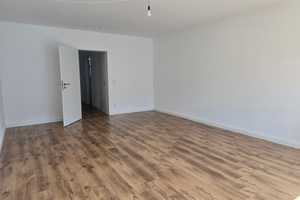 **Willkommen in Ihrem neuen Zuhause in Essen-Holsterhausen!** – Gemarkenstr. 114-116, 45147 Essen – Vorschaubild 3
