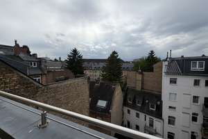 Traumhafte 4-Zimmer-Wohnung mit Loggia und EBK in Wiesbaden – Wielandstraße 7, 65187 Südost, Wiesbaden – Vorschaubild 30