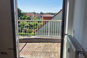 Traumhafte Dachgeschosswohnung mit wunderschönem Ausblick – Rotkelhchenweg 3, 14532 Stahnsdorf – Vorschaubild 5
