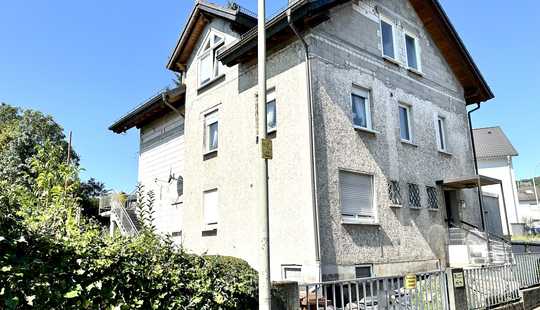Bild von Investition in die Zukunft - 2-Familienhaus auf 613 m² großem Grundstück in Hofheim Stadt!